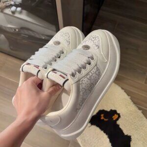 GUCCI AUTHENTIC GUCCI WOMEN'S SCREENER SNEAKER SIZE 38